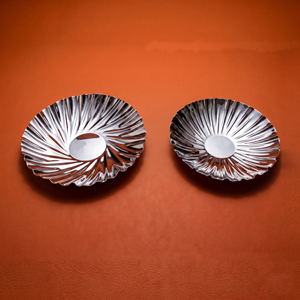 Modern Two Piece Ribbed Metal Chocolate <b>Tray</b> Bowl Set With <b>Mirror</b> Finish, Ideal For Wholesale Luxury Dining Home Tableware - Product Image 1
