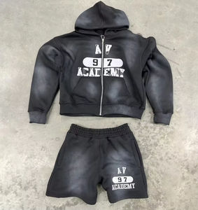 Conjunto Deportivo Personalizado de Sudadera con Capucha y Pantalones Cortos de Algodón para Hombre, Otoñal, Transpirable y Ecológico - Product Image 2