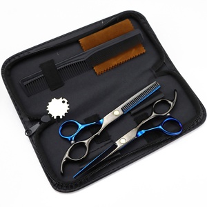 Tijeras de peluquería de alta calidad de 6.0 pulgadas, negras y azules, ligeras, kit de corte de pelo profesional para peluquería. - Product Image 5