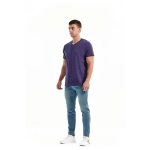 Camiseta Deportiva para Hombre, Cuello en V, Color Azul Púrpura Degradado, Secado Rápido, Ajuste Activo, para Gimnasio, Running y Uso Casual - Product Image 3