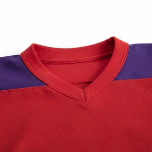 Conjunto de ropa cómoda para equipos de hockey, ideal para partidos al aire libre, entrenamiento atlético y eventos deportivos. - Product Image 2