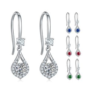 Pendientes de Diamantes Plateados en Rodio para Mujer, Corte Brillante Redondo, Color G Natural, Estilo Clásico para Boda - Product Image 3