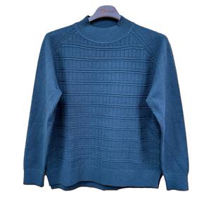 Vente en gros hiver nouvelle couleur café pull à col rond Standard vêtements d'extérieur amples mode couture anti-âge haut tricoté pour femmes - Product Image 6