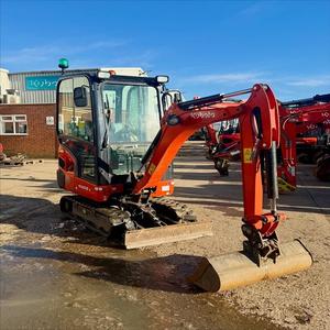 Pompe de boîte de vitesses de mini-excavatrice Kubota KX018-4 de haute qualité, moteur principal de machine de construction d'occasion disponible à la vente - Product Image 4