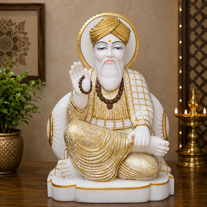 Estatua de Guru Nanak en Mármol Blanco con Atuendo Dorado y Cuentas de Oración |   Murti de Nanak Sahib Ji Sentado para Adoración - Product Image 1