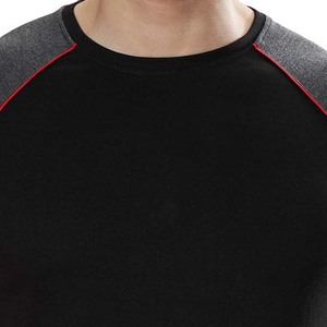 Ensemble de sport d'été respirant et décontracté pour homme : T-shirt et short de performance à séchage rapide, personnalisables - Product Image 3