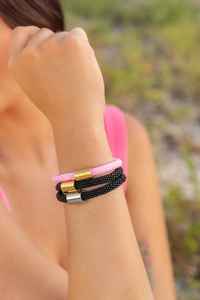 Brazalete ancho con cuentas hecho a mano, pulsera tejida tribal Maasai para mujer, joyería étnica africana con patrón geométrico de cuentas de vidrio. - Product Image 4