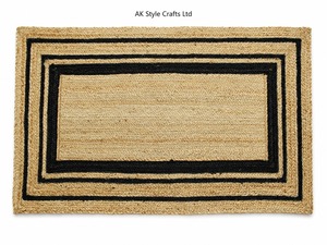 Alfombra de Yute Hecha a Mano, Duradera, Rectangular, con Patrón Geométrico Tradicional, Borde Negro Trenzado, Grosor Medio, 100% para Exteriores - Product Image 1