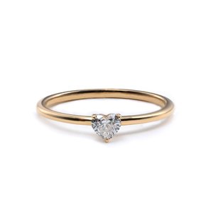 Bague de promesse en diamant de laboratoire certifié IGI, taille cœur, 0,25 ct, or jaune massif finition poli miroir, style minimaliste. - Product Image 6