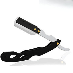 Rasoir de barbier pliant à lame unique en acier inoxydable avec manche ergonomique noir pour le rasage de la barbe, le détail des contours et l'utilisation en salon - Product Image 1