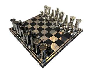 Ensemble d'échecs moderne en acier inoxydable avec pièces en métal lestées et finition polie, échiquier esthétique pour la décoration intérieure - Product Image 5