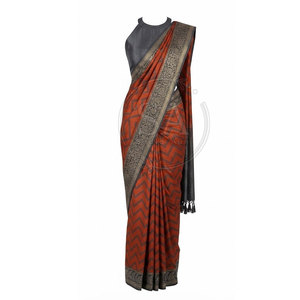 Sari indien élégant pour femme, tenue drapée ornée, robe traditionnelle, mode ethnique, réception de mariage, fête festive - Product Image 1