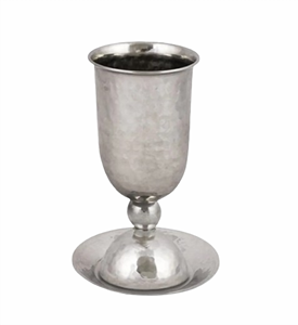 Copa Kiddush Plateada de Alta Calidad, Copa de Vino de Lujo de Tendencia, Ecológica, Sostenible, Personalizable, Base Única de Arte Moderno - Product Image 3