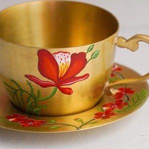 Ensemble classique de 2 tasses et soucoupes en laiton pour les fêtes, durable, écologique, avec poignée dorée - Product Image 5