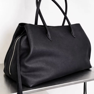 Sac à main en cuir pleine fleur de qualité supérieure – Élégant sac à main en cuir véritable pour femme - Product Image 1