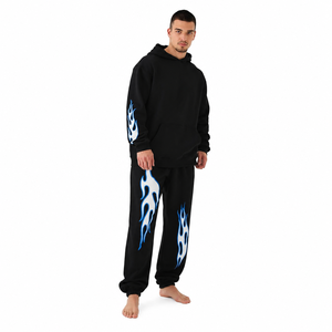 Conjunto Deportivo con Estampado de Llamas Negras, Sudadera con Capucha y Pantalones Largos con Bolsillos Laterales, Estilo Casual de Otoño - Product Image 1