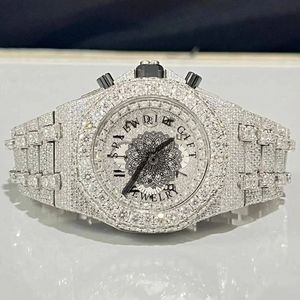 Montre de luxe pour homme avec diamants, bracelet en acier inoxydable, fermoir déployant, mouvement à quartz 20 mm, boîtier argenté - Product Image 1