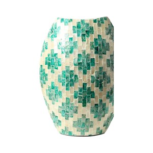 Jarrón de Nácar Natural, Regalo Decorativo de Lujo Hecho a Mano en Vietnam - Product Image 3