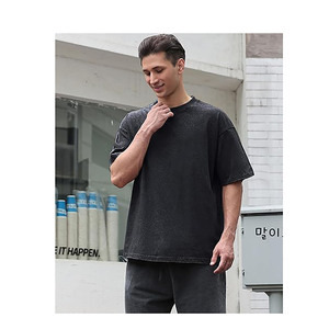 เสื้อยืดโอเวอร์ไซส์ผ้าเจอร์ซีย์วินเทจ ระบายอากาศได้ดี สไตล์มินิมอล สตรีทแวร์ ผ้าฝ้ายนุ่ม ทรงหลวม สำหรับผู้ชายและผู้หญิง - Product Image 3