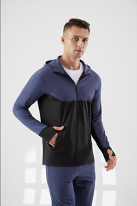 เสื้อแจ็คเก็ตกันลมสำหรับผู้ชายแบบสปอร์ตกลางแจ้ง OEM สกรีนโลโก้ได้  ไซส์ใหญ่ น้ำหนักเบา ระบายอากาศได้ดี พร้อมคุณสมบัติกันลม - Product Image 4