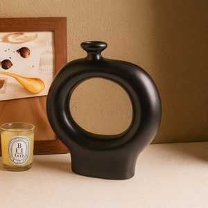 2026 Irregular <b>Unique</b> Pattern Trendy Look Ceramic <b>Vase</b> Vintage Style Luxury Home Decorative Enamel Big Flower Ceramic <b>Vase</b> By UO - Product Image 5