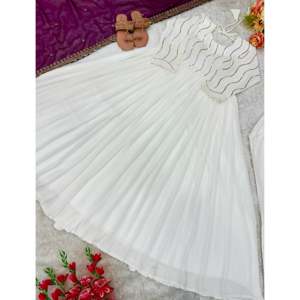 ชุดราตรี anarkali ที่มีสไตล์พร้อม dupatta และ peent ที่สวยงามสำหรับงานปาร์ตี้ - Product Image 4