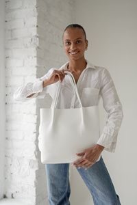 Premium Genuine Leather Fringe Handbag for Women – Vintage Boho Style Shoulder <b>Bag</b> with Tassels & <b>Studded</b> Detail - Product Image 3