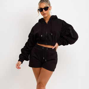 Conjunto Deportivo de 2 Piezas para Mujer, Color Negro, Sudadera Corta con Capucha, Pantalones Cortos, Cierre de Cremallera, Color Sólido, Bolsillos Laterales - Product Image 1