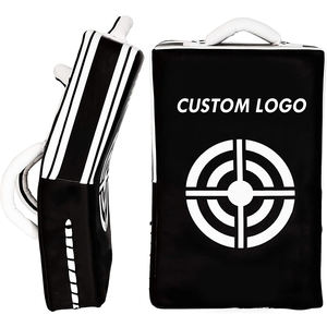 เป้าซ้อมมวยโค้งสีดำทอง ทำจากโฟมความหนาแน่นสูง ปรับแต่งได้ ทนทาน ดูดซับแรงกระแทก เหมาะสำหรับการฝึกศิลปะการต่อสู้ - Product Image 1