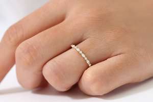 แหวนเพชรทรงมาร์คีส์และทรงกลมแบบมินิมอลลิสต์ ครึ่งวงนิรันดร์ ทองคำแท้ 14K เพชรเลี้ยงในห้องปฏิบัติการ เครื่องประดับผู้หญิงทันสมัยสำหรับงานปาร์ตี้ ของขวัญสำหรับเธอ - Product Image 3
