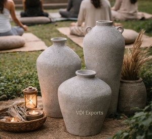 Juego de Macetas de Resina de Poliéster Negras Clásicas Tradicionales, Decoración Rústica para Entrada de Boda, Pasillo, Callejón, Calidad de Exportación Premium - Product Image 2