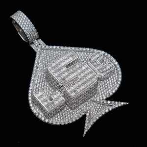 Colgante de Moissanita con Incrustaciones de Diamantes, Plata 925, Estilo Hip Hop, Corte Brillante Redondo, Joyería Personalizada con Letra - Product Image 1