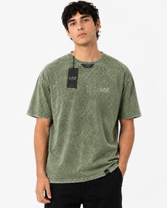 เสื้อยืดคอตตอนน้ำหนักเบาแบบโอเวอร์ไซส์สไตล์วินเทจสุดเท่ห์ ล้างสีแบบแอซิดวอช ดีไซน์ล่าสุด แฟชั่นสตรีทแวร์ ไซส์พลัส รับผลิตตามสั่งขายส่ง เป็นมิตรต่อสิ่งแวดล้อม - Product Image 1