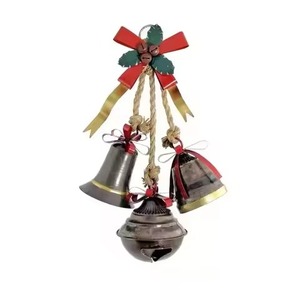 Campana Colgante Navideña de Metal Tradicional para Decoración Festiva del Árbol, Decoración Vintage para el Hogar, Celebraciones de Temporada y Festividades - Product Image 3