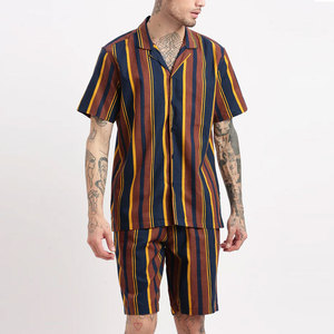 Conjunto Casual de Verano para Hombre, Venta al por Mayor, Dos Piezas con Pantalones Cortos y Camisetas Estampadas, de Secado Rápido y Transpirable - Product Image 1