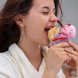 โซ่ห้อยประดับดอกไม้และคริสตัลต่างหูแฟชั่นกันเสื่อมเสีย - Product Image 3