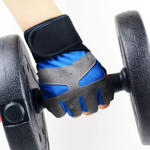 Half Finger Gym Gloves Breathable Mesh PU Material Adjustable Wrist Strap for <b>Weight</b> Lifting Training Workout Unisex - Product Image 5