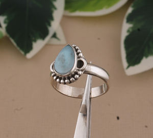Bague en argent sterling 925 sertie de pierres précieuses Larimar, coupe classique bohème délicate, solitaire certifié Jaipur, pour les fêtes - Product Image 3
