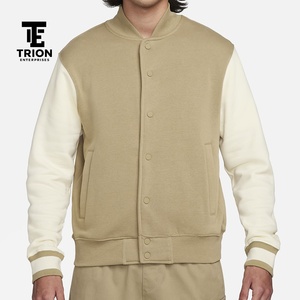 Chaqueta de Béisbol de Invierno de Piel de Oveja con Bordado Chenille de Lana de Alta Calidad, Estilo Urbano, Fabricada por OEM - Product Image 4