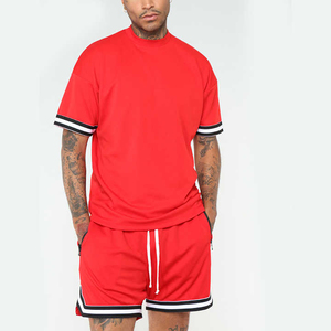 Conjunto de camisa y pantalones cortos rojos de manga corta para hombre, conjunto informal de dos piezas para verano, con ribete en contraste, cómodo para el día a día - Product Image 4