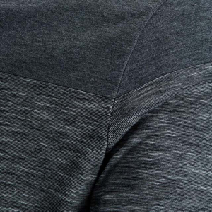 T-shirts décontractés en coton respirant, doux et confortables pour hommes, à col en V, conçus pour un style quotidien avec une sensation naturellement douce. - Product Image 5