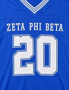 Camiseta de Manga Larga Zeta Phi Beta para Mujer, Azul Rey y Blanco, Estilo Fútbol Americano, Cuello en V, Puños a Rayas, Escudo de la Hermandad - Product Image 5