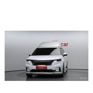 Kia Carnival 2023, 4 Plazas, Limusina, Gasolina, Caja de Cambios Automática, Asientos de Cuero, Cámara Trasera, 30,879 km - Product Image 3