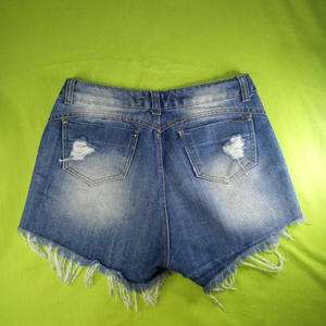 Shorts de mezclilla de tiro medio personalizados para mujer con pedrería, estilo casual y elegante, a la moda para verano, corte recto, cintura con logo sexy - Product Image 5
