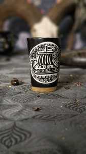 Vaso de cuerno de buey y búfalo pulido a mano, estilo vikingo, hecho a mano por Taqi Craft. - Product Image 6