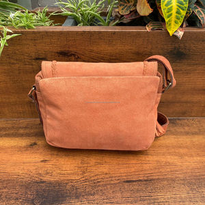 กระเป๋าถือผู้หญิงหนังนิ่มหรูหราดีไซน์ใหม่ออกแบบได้ตามต้องการกระเป๋าถือพาดลำตัวมีสายคล้องไหล่ถอดออกได้ - Product Image 5