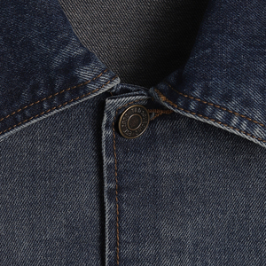 Veste en jean décontractée pour homme, coupe classique, bleu délavé, fermeture boutonnée, couleur unie, pour l'automne, en tissu de coton tissé - Product Image 4