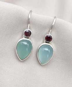 ต่างหูทรงหยดน้ำประดับพลอยแกรนเนตอะควาคาลซีโดนีธรรมชาติ รับรองโดย GIA เงินแท้ 925 เครื่องประดับพลอยสำหรับผู้หญิง ขายส่งแบบ OEM - Product Image 5