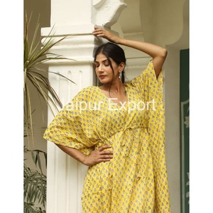 Caftan fait à la main vêtements pour femmes robe jaune imprimé fleuri long coton caftan grande taille vêtements pour femmes caftan tenue décontracté - Product Image 1