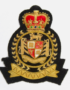 Insignias de Lujo Bordadas a Mano en 3D con Hilo Metálico - Ecológicas y Personalizables para Prendas y Ropa de Lujo - Product Image 6